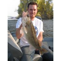 Walleye Fishing | Mighty Musky Fishing Guide Service